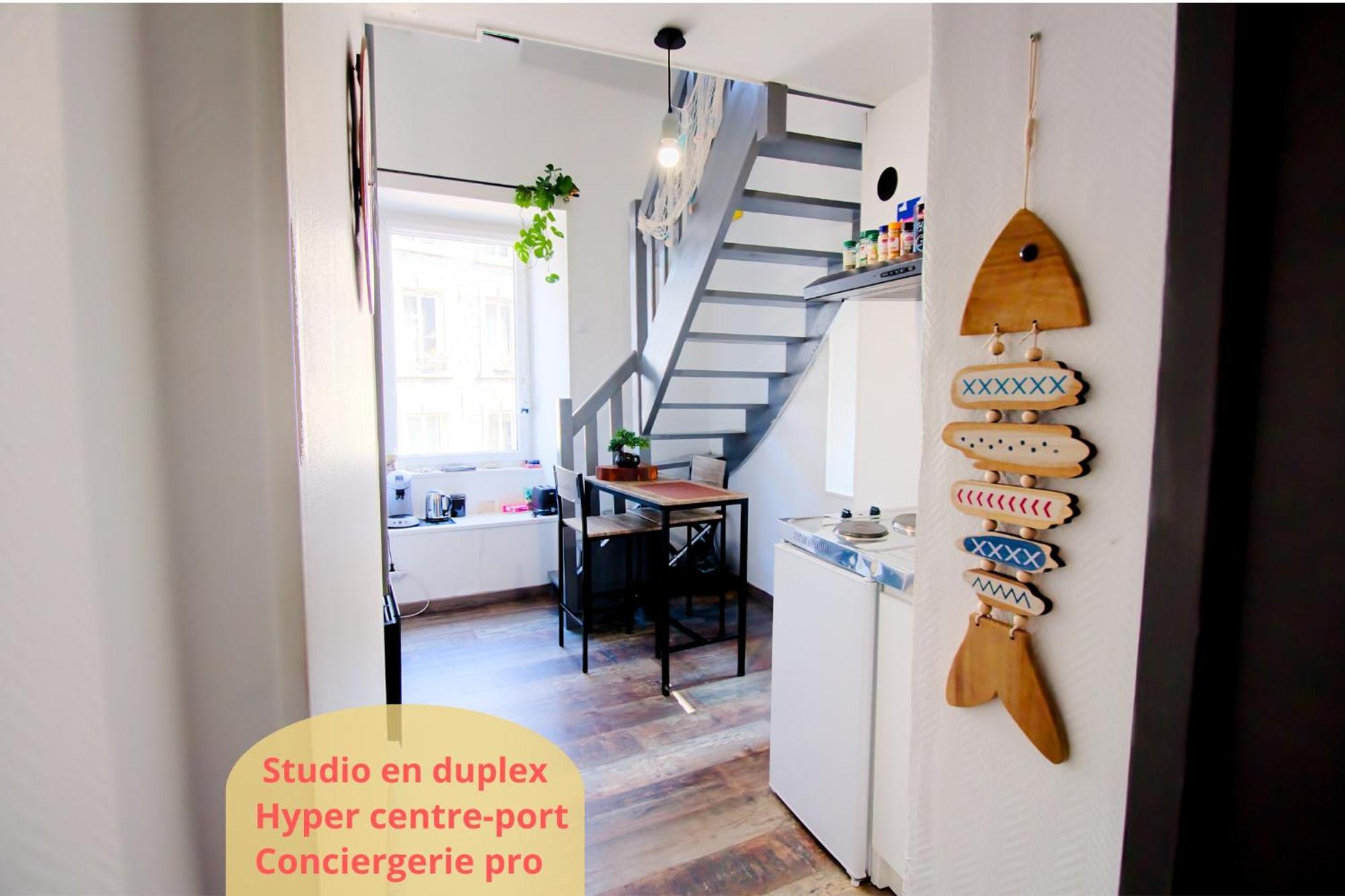 Petit Duplex Lumineux, Hyper Centre A 2 Pas Du Port, Intendance Luxury Host Cherbourg-en-Cotentin Exterior foto